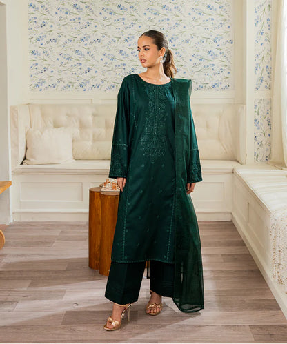 2PC - Embroidered Lawn