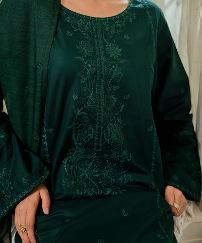 2PC - Embroidered Lawn