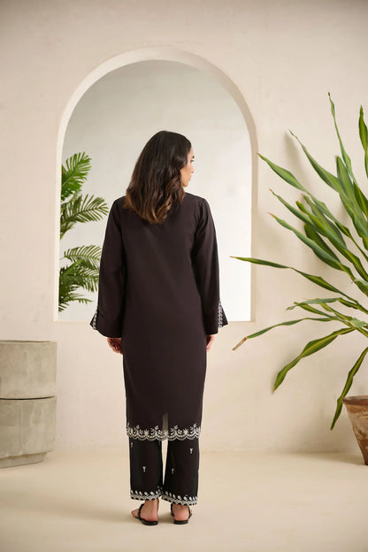 BLACK DYED EMBROIDERED KURTA